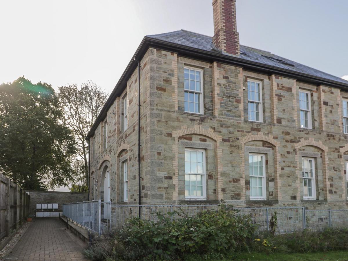 Stores & Supplies Bodmin Exterior foto
